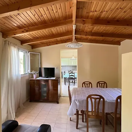 Casa vacanze αύρα