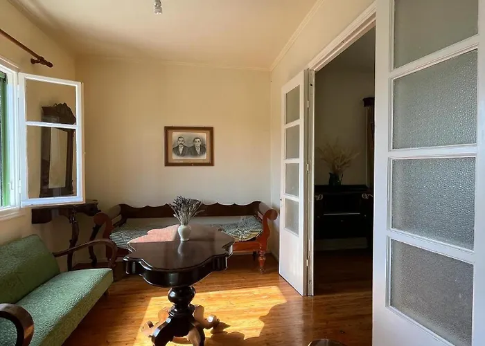 αύρα Holiday home